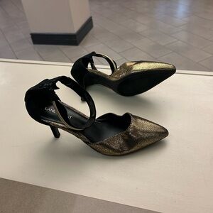 Lane Bryant Black and Gold Slingback Heels 10 W
